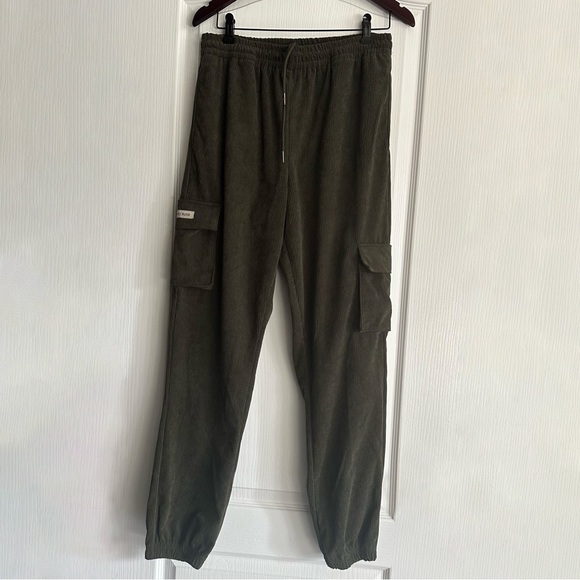 Girl Crush Gang US M Olive Corduroy Joggers - Picture 2 of 16